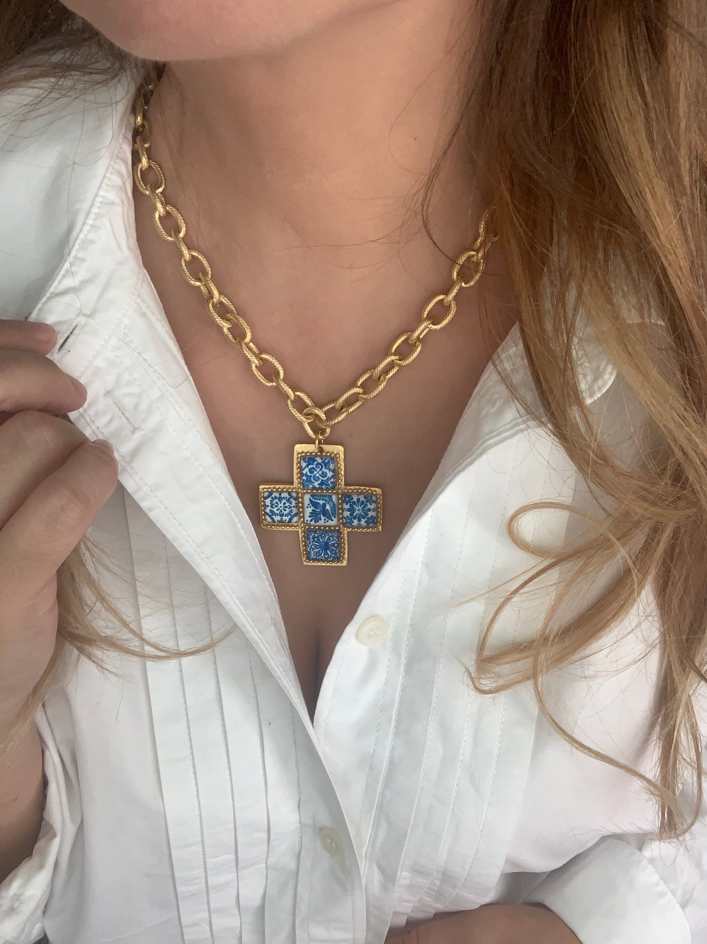 Mexican Cross Bella Necklace. ITEM CC316