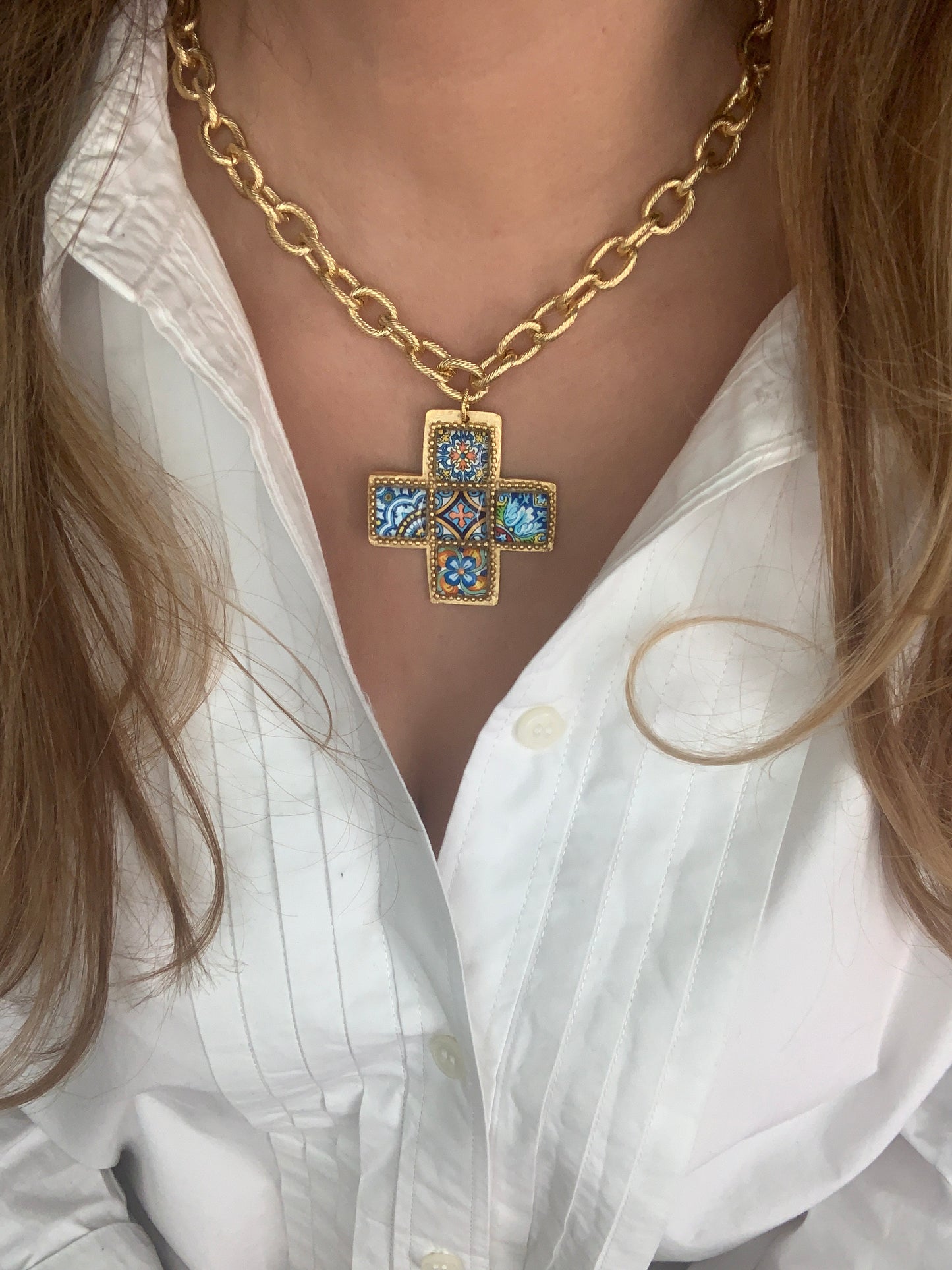 Blue orange Cross Bella Necklace. ITEM CC319