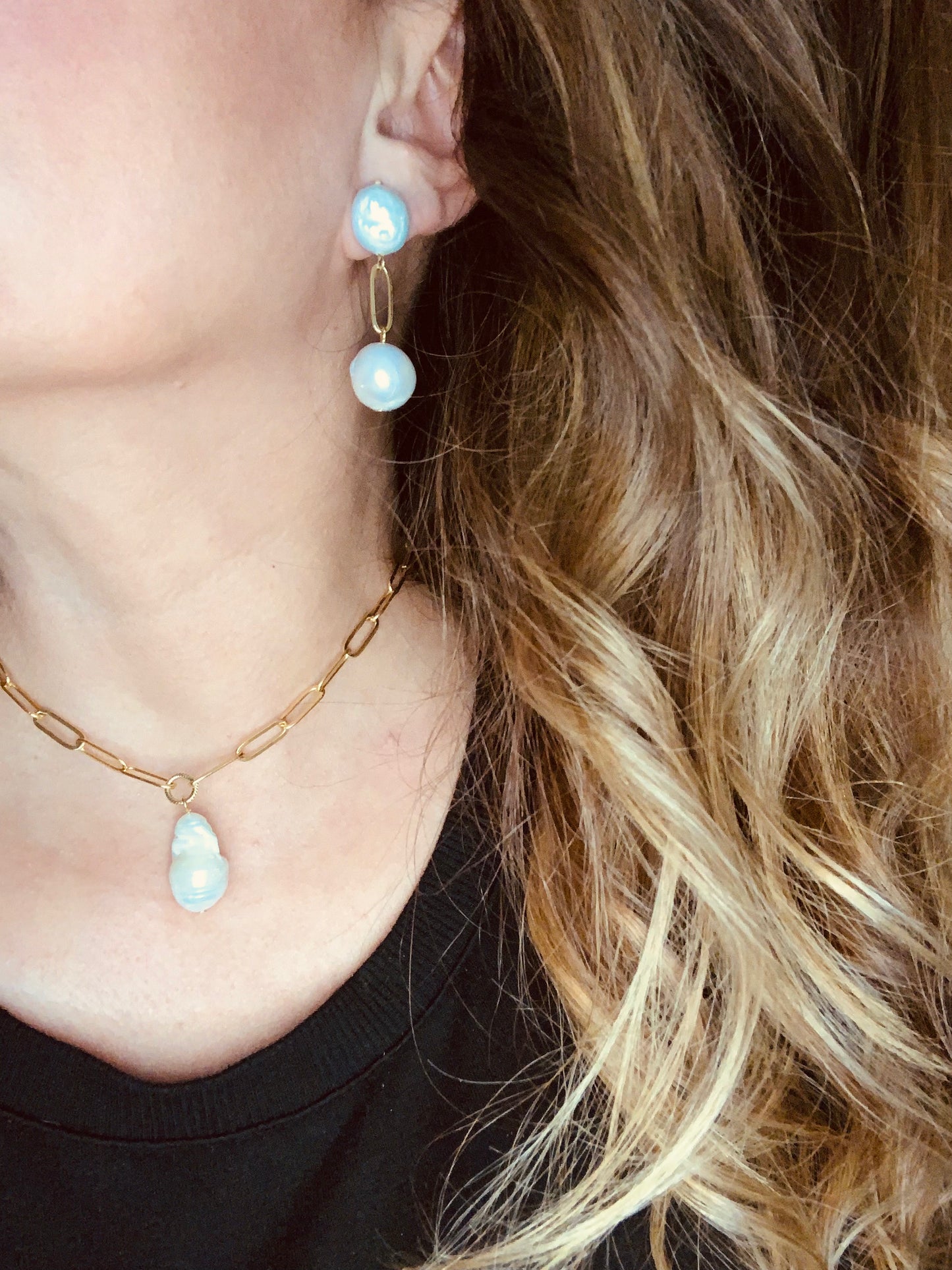 Baroque Pearl Paperclip Necklace. ITEM BR713