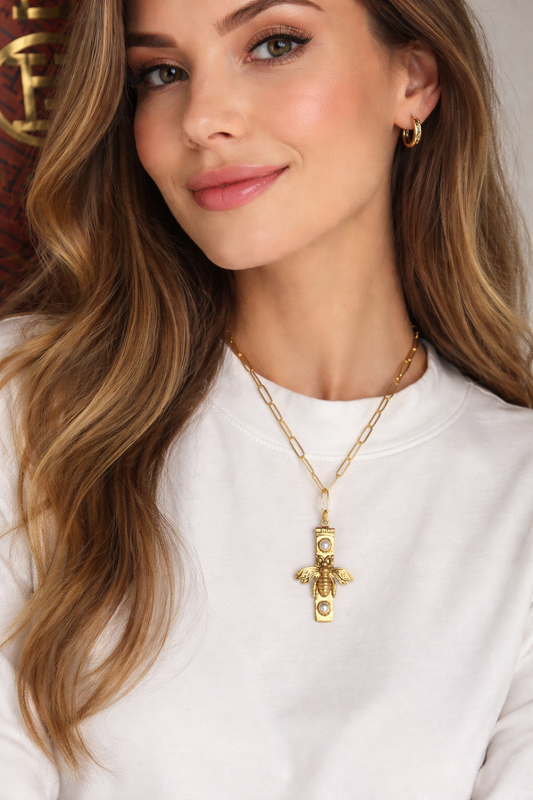 Bee Necklace. ITEM BC53